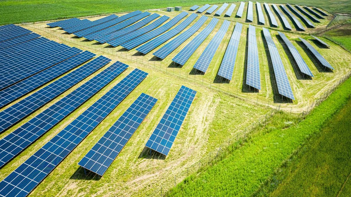 Onde SA Sells 23.1-MWp Solar Portfolio to SachsenEnergie for PLN 19M, Eyeing EU Renewable Energy Market Expansion