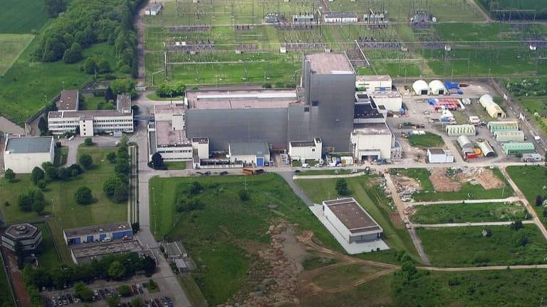 Revitalizing Energy: Westfalen Weser's Innovative Battery Storage Project at Former Nuclear Plant Site